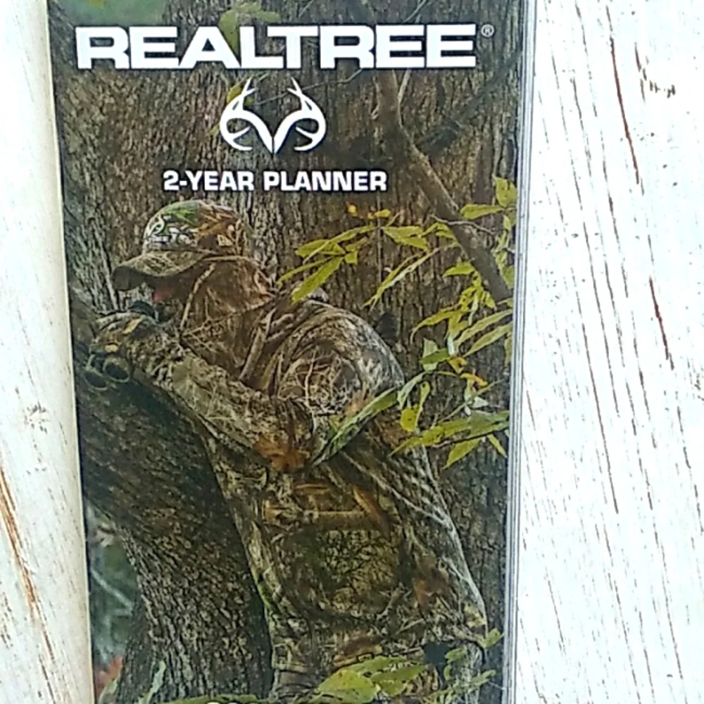 Realtree 2 year Planner